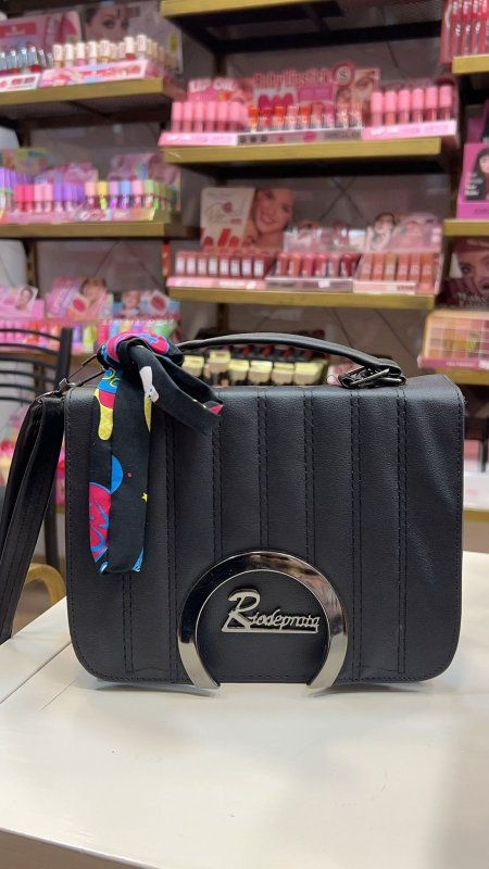 شنط صغيرة راقيه